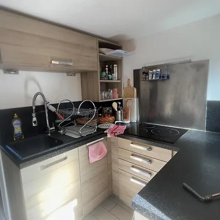 Hameaux Du Soleil 아파트