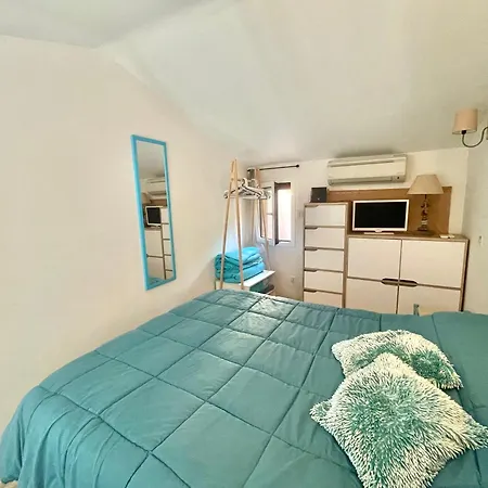 Hameaux Du Soleil 아파트 *